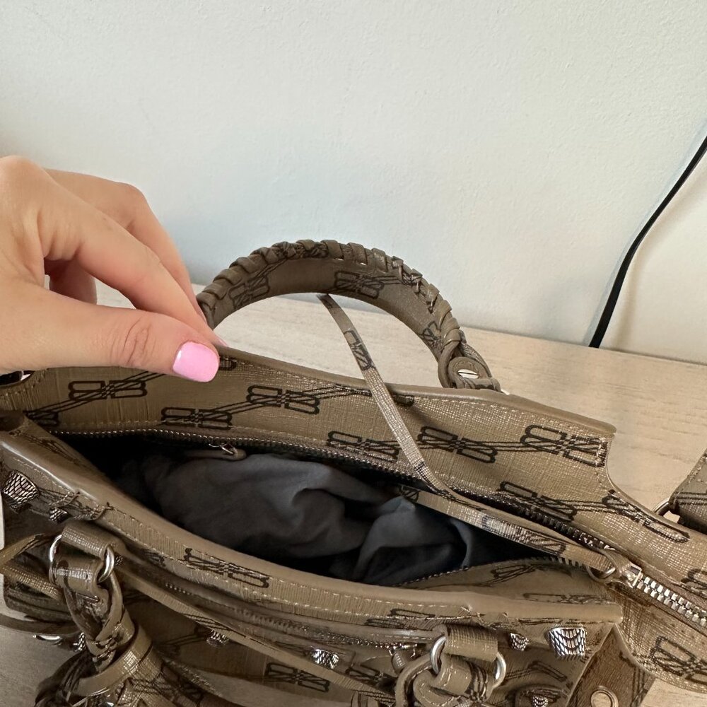 ❌SOLD❌NWT Balenciaga Neo Cagole Top Handle XS Shoulder Bag BB Monogram Coated - Picture 10 of 10